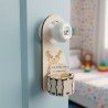 Boîte Petite Souris suspendue à une poignée de porte – pièce et mot de la Petite Souris après le passage