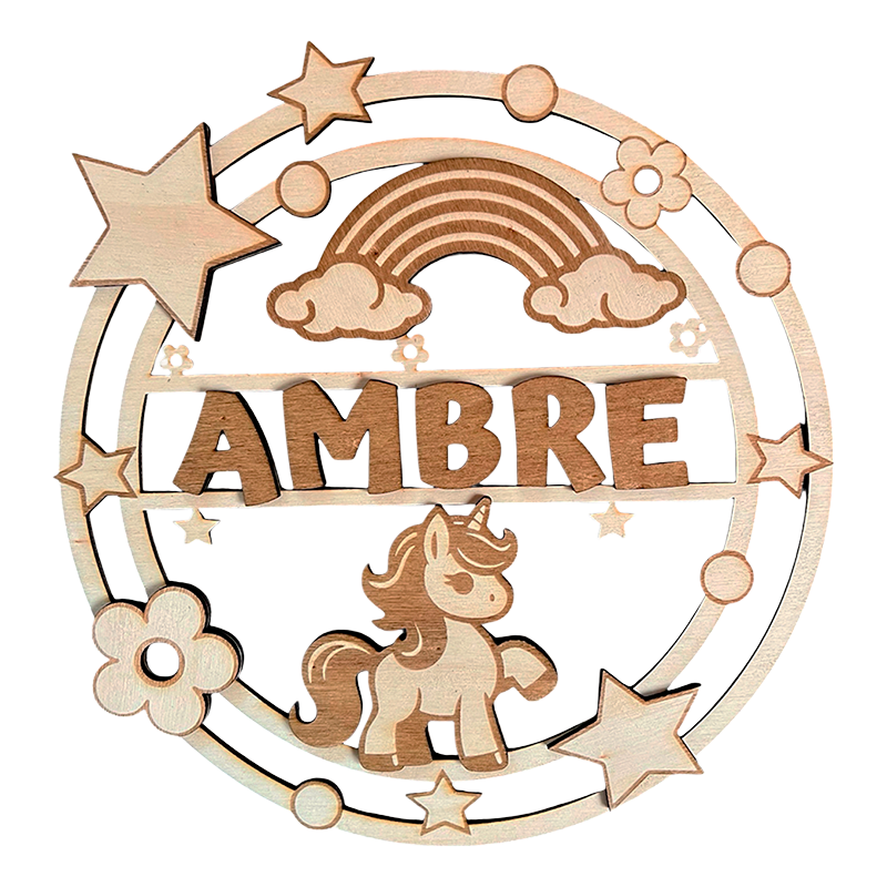 Plaque prénom personnalisée en bois avec licorne, arc-en-ciel, fleurs et étoiles