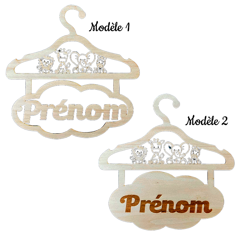 Plaque décorative personnalisée en bois avec prénom et animaux de la savane – modèle cintre mural