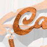 Zoom sur gravure laser prénom Camille sur décoration en bois personnalisée naissance