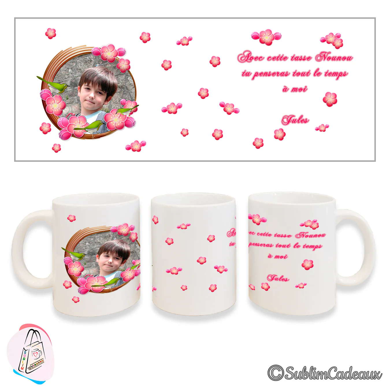 Mug blanc à fleurs de cerisier roses et oiseaux verts, cadre rond photo d'un garçon, texte « Avec cette tasse Nounou »