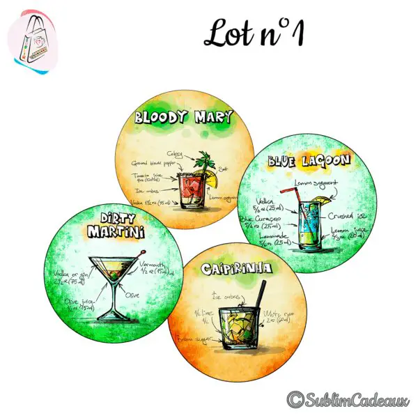 Lot de quatre dessous de verre ronds imprimés de cocktails croqués et de leurs recettes, fonds orange et vert