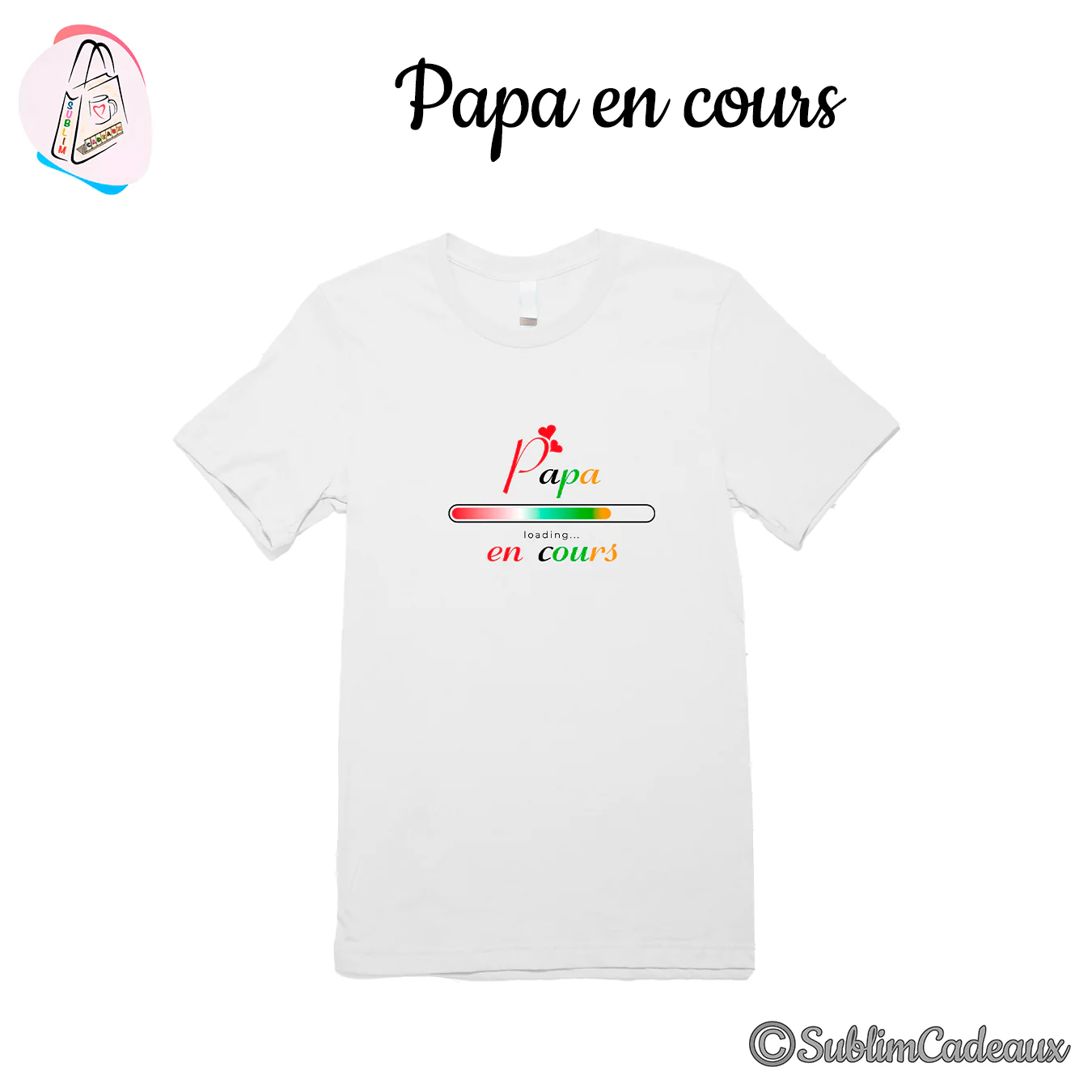 Texte « Papa en cours » et barre de chargement multicolore imprimés sur un tee-shirt blanc avec cœurs rouges