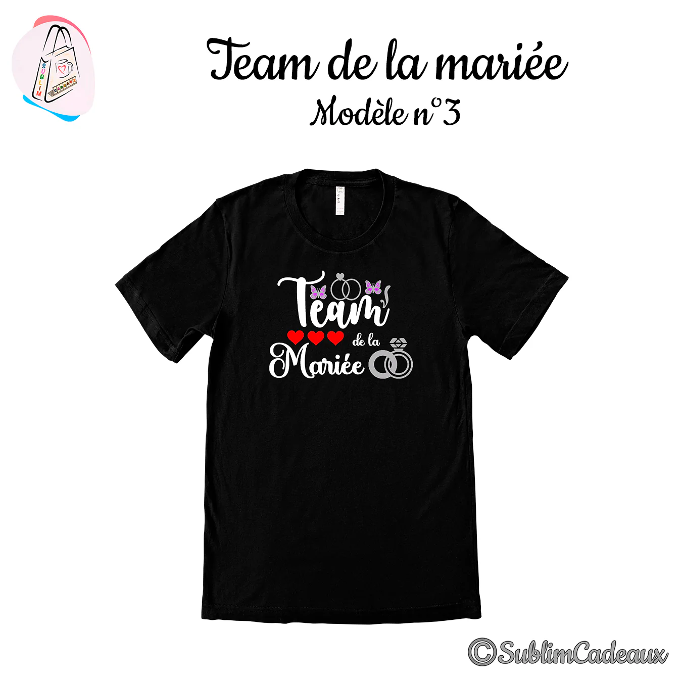 Tee-shirt noir imprimé Team de la Mariée en blanc avec papillons violets, cœurs rouges et alliances argentées