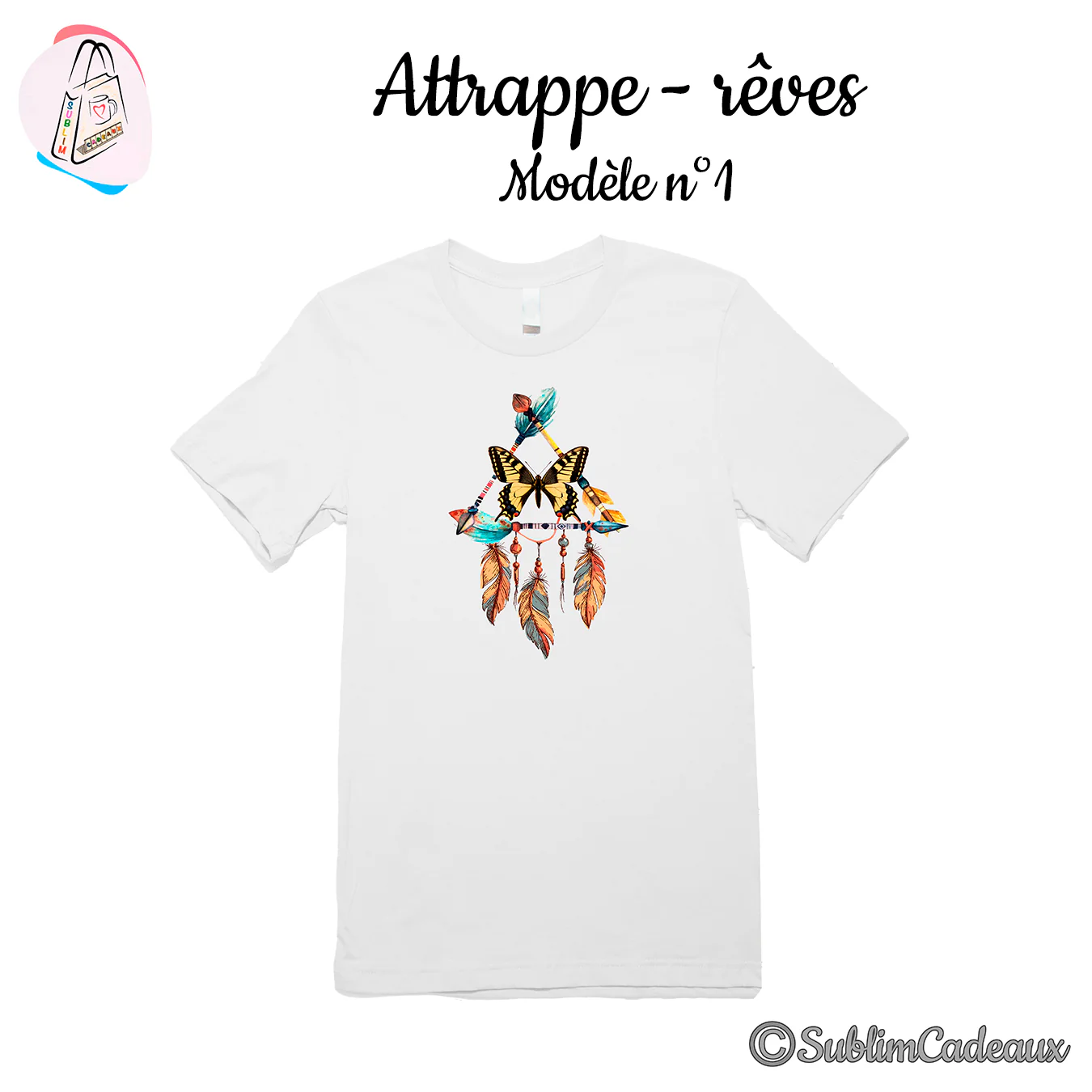 Tee-shirt blanc imprimé d'un attrape-rêves avec papillon jaune, flèches et plumes orange et bleues