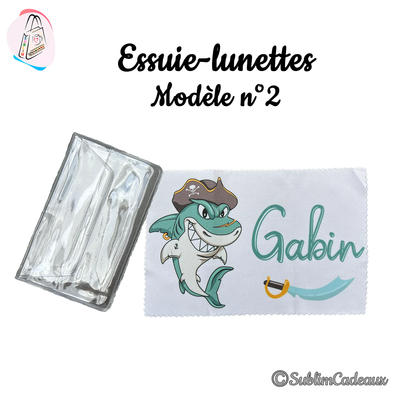 Essuie-lunettes microfibre imprimé d'un requin pirate à tricorne à tête de mort, prénom Gabin, avec pochette