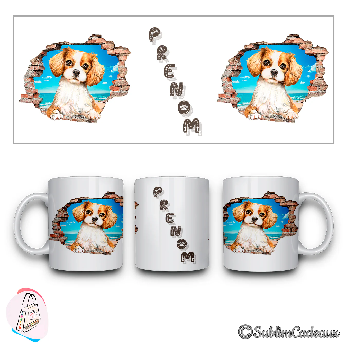 Mug en céramique blanc, cavalier king charles roux et blanc passant par un mur de briques cassé, plage en fond