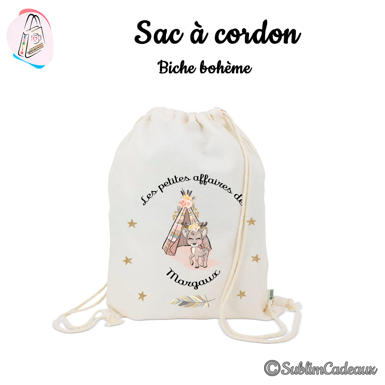 Sac à cordon en coton naturel imprimé d'un faon fleuri devant un tipi, étoiles dorées et plume