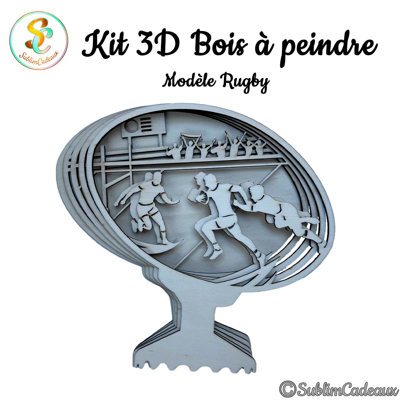 Kit 3D en bois découpé au laser en ballon de rugby sur socle, joueurs en action et tribunes, bois brut