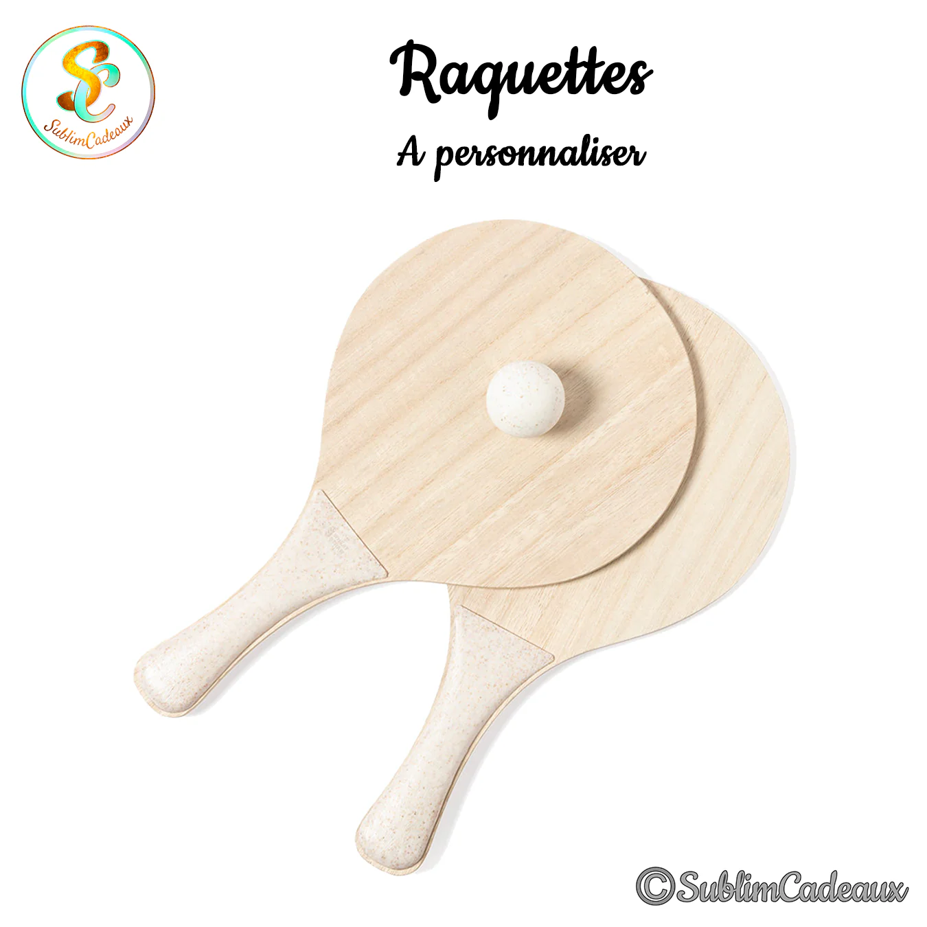 Set de deux raquettes de plage en bois clair avec balle blanche et manches mouchetés, à personnaliser