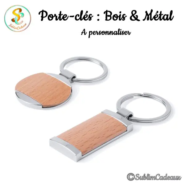 Porte-clés alliant bois clair et métal chromé, deux modèles, l'un rond et l'autre rectangulaire