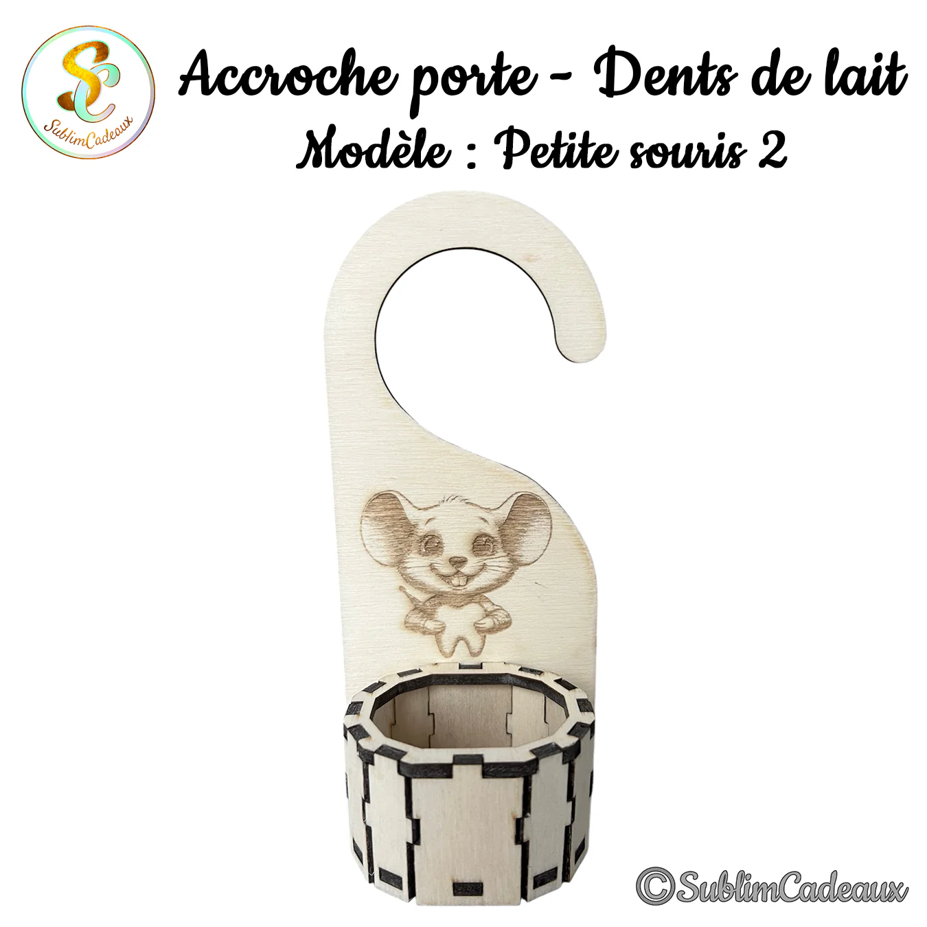 Accroche-porte en bois clair gravé d'une souris tenant une dent, avec boîte à dents de lait personnalisable