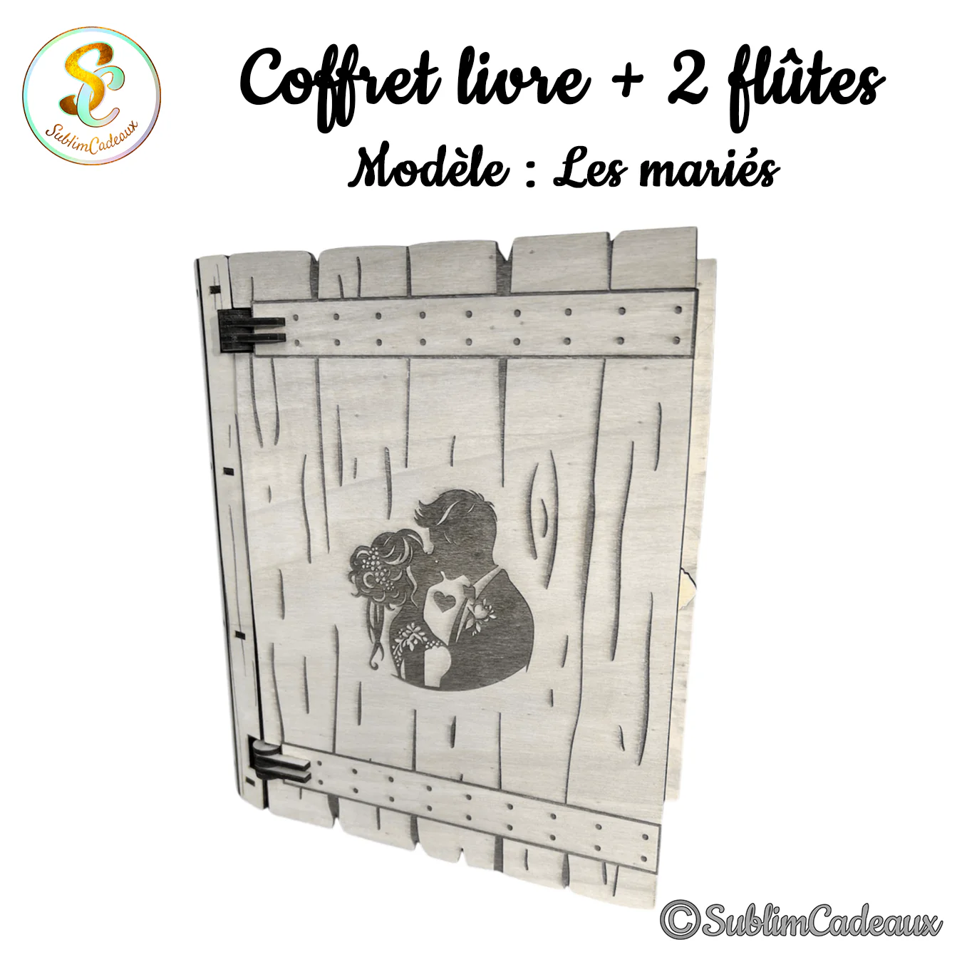 Coffret livre en bois fermé, couvercle gravé façon planches avec silhouette d'un couple de mariés enlacés