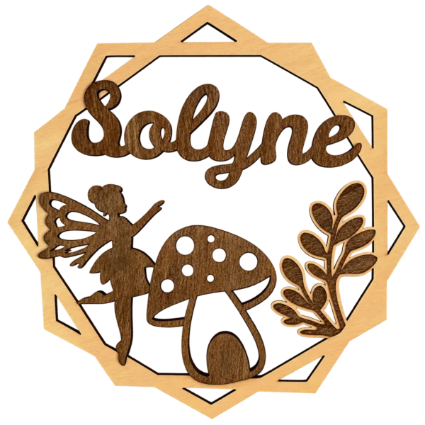 Plaque prénom enfant en bois personnalisée – Fée & Champignon